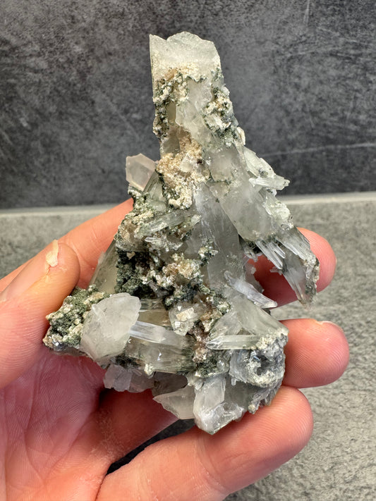Kloriitti kvartsi, Yaogangxian fluoriitilla